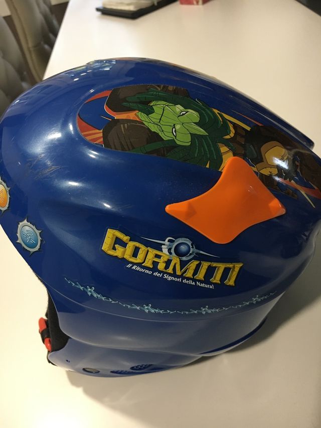 Casco ski. Niño. Gormiti