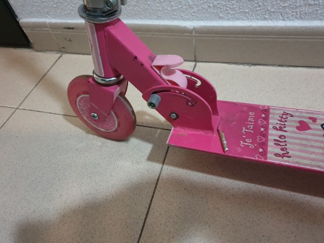 Patinete Hello Kitty