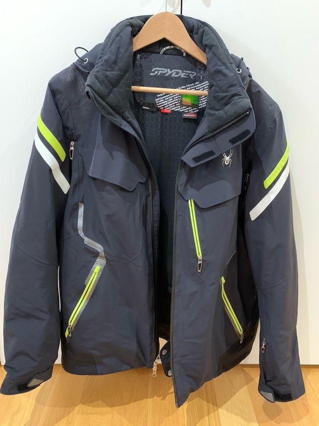 Cazadora Spyder hombre talla XL en perfecto estado