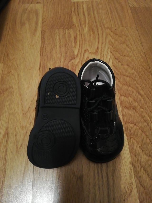 botita bebé azul marino