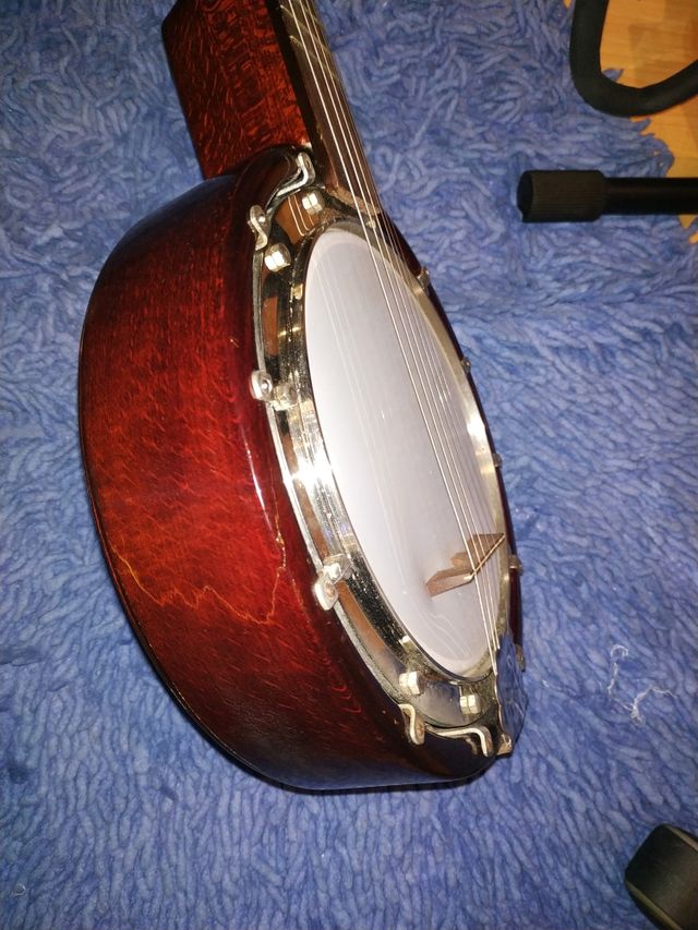 Banjo banyo 6 cuerdas de segunda mano por 175 EUR en San Gines en WALLAPOP