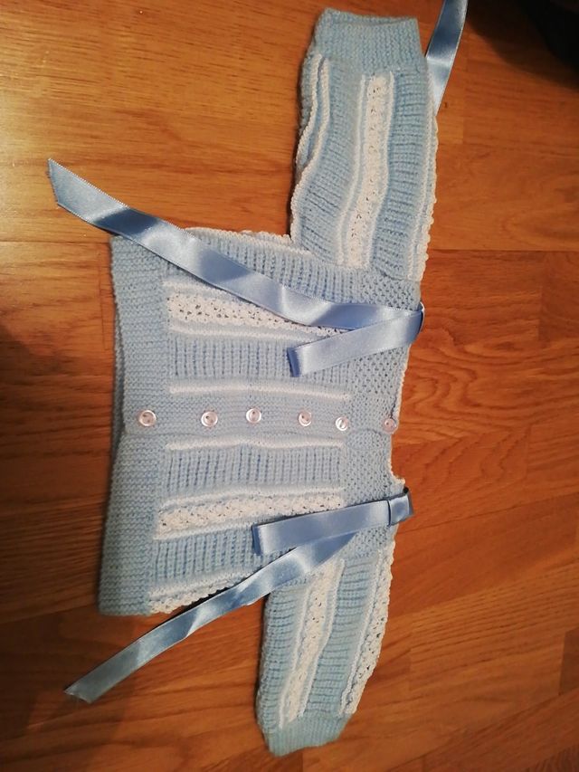 chaqueta bebé primera puesta