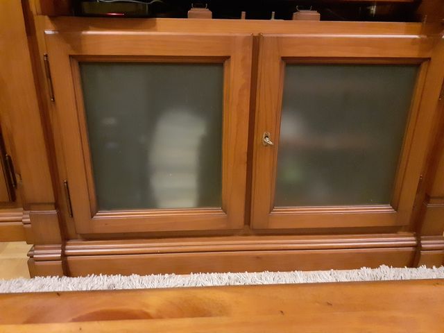 Mueble de salón madera maciza cerezo de segunda mano por 600 € en Gijón