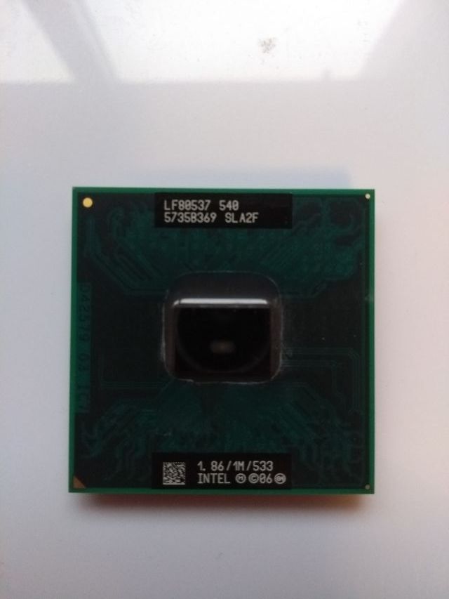 CPU Intel Celeron 540 1,86Ghz 1M 533Mhz SLA2F