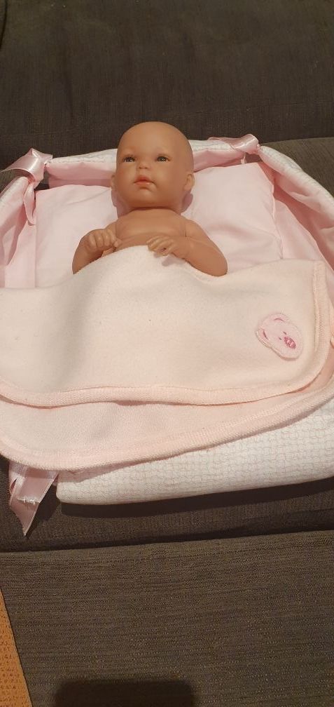 bebe recién nacido 35 cm