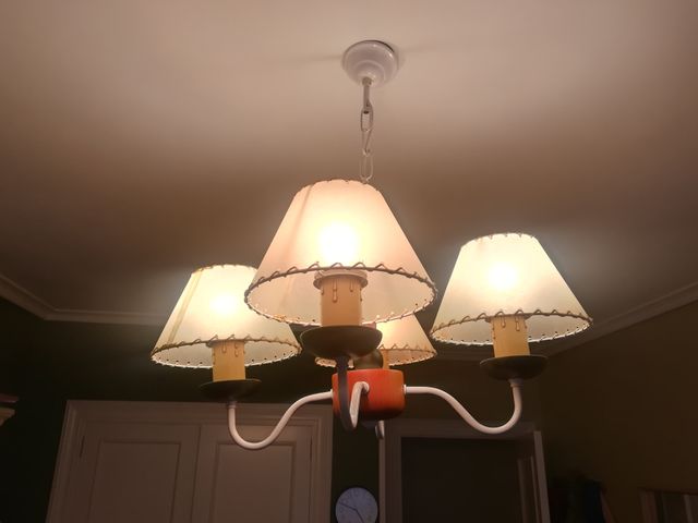 Lámpara de techo infantil