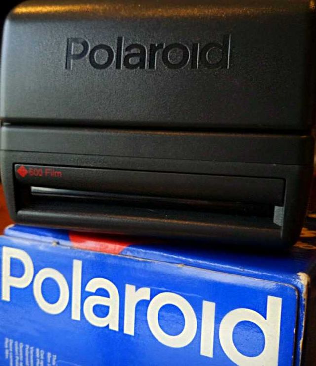POLAROID DE COR INSTANTÂNEA