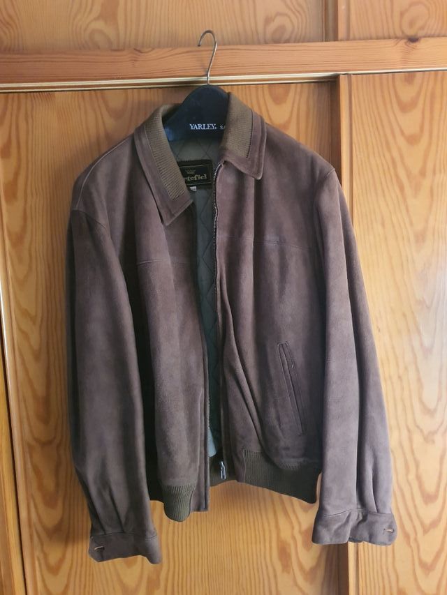 cazadora de ante marron