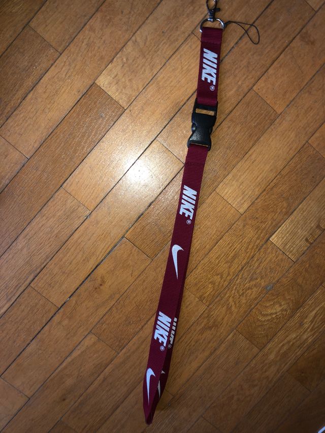 a juego en color seleccione para el último mitad de descuento Correa, llavero Nike de segunda mano por 5 € en Fuenlabrada en WALLAPOP a juego en color seleccione para el último mitad de descuento Correa, llavero Nike de segunda mano por 5 € en Fuenlabrada en WALLAPOP