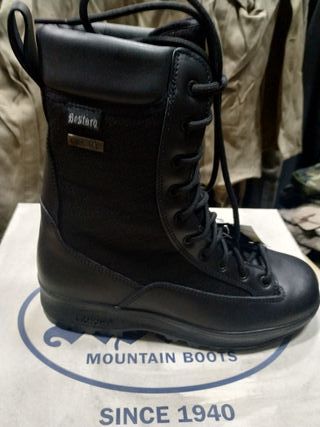 BOTAS BESTARD ADVENTURE GORE-TEX LONA-CUERO N°37 de segunda mano por 80 EUR  en Madrid en WALLAPOP