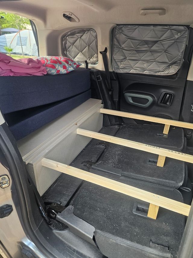 🟢Mueble Camper + colchon.