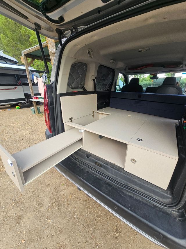 🟢Mueble Camper + colchon.