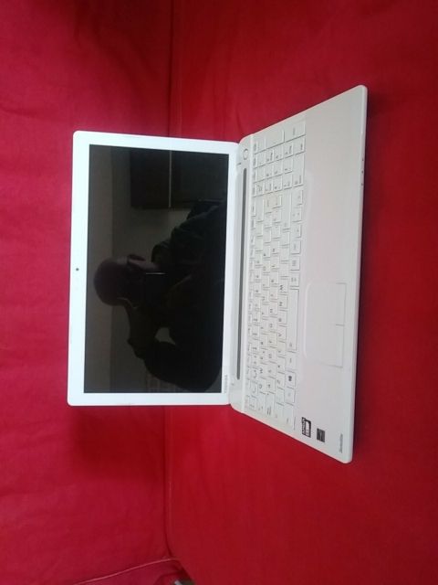 Ordenador Toshiba Satellite C55D-A-14E