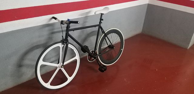 Bicicleta fixie ( Fixie Barcelona )
