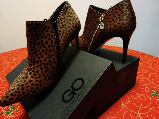 zapatos Gloria Ortiz talla 41