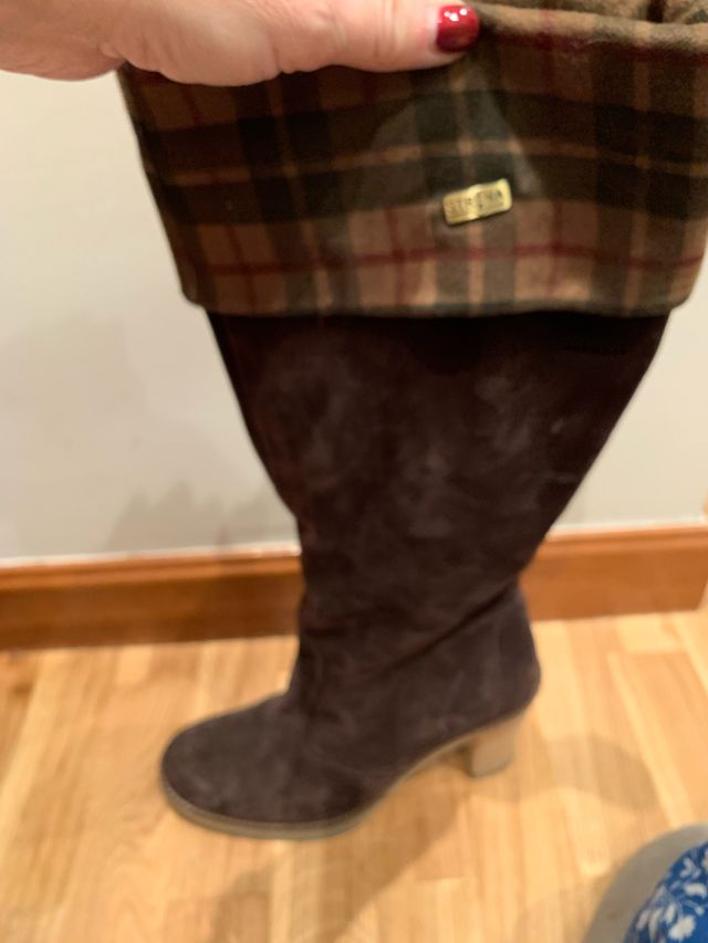 Bota prácticamente nueva de Strena