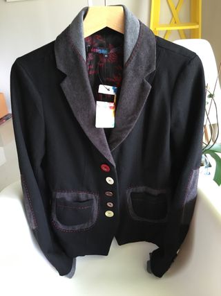 Blazer Desigual Mississippi marrón de mujer.