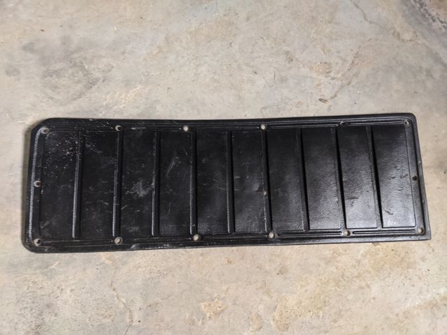 tapa maletero Suzuki Vitara