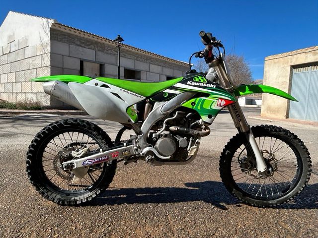 Kawasaki kxf 450 08