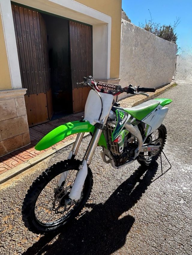 Kawasaki kxf 450 08