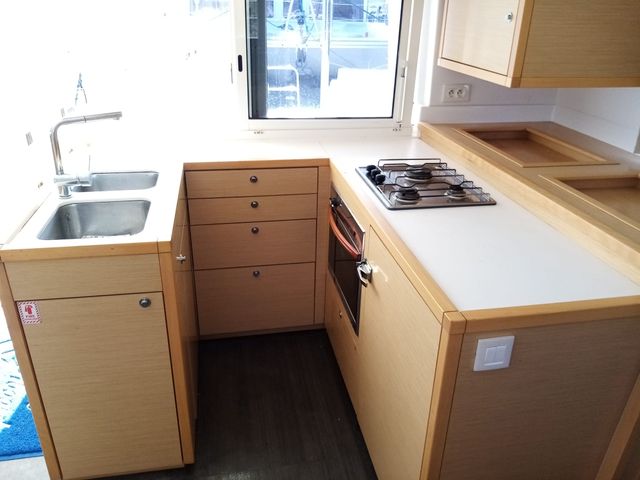 catamaran Lagoon 450