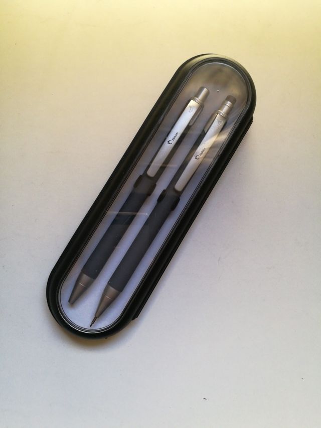REGALO IDEAL NUEVO estuche bolígrafo + portaminas