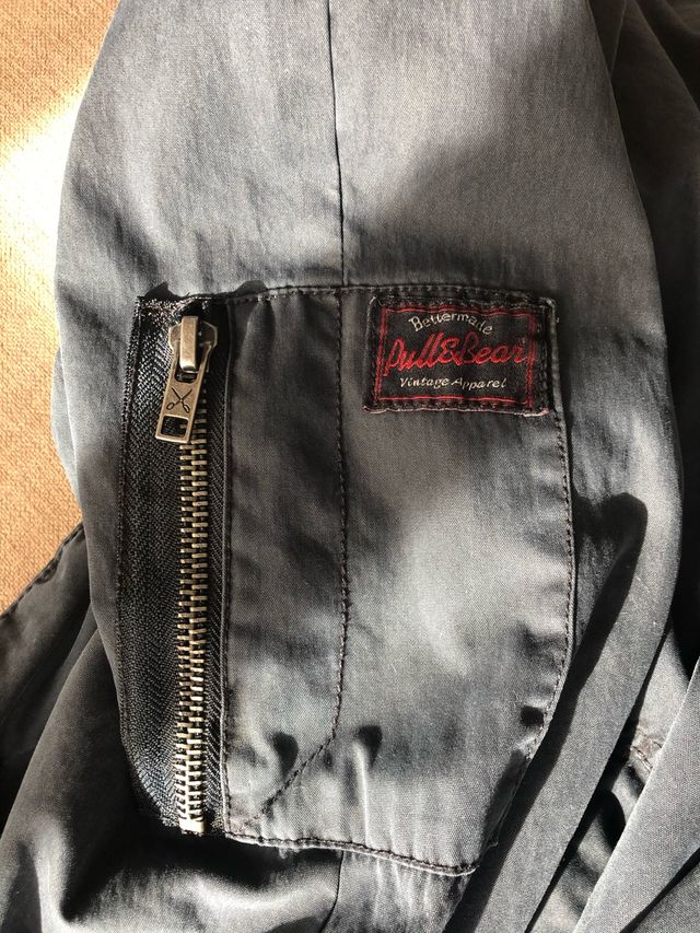 Cazadora tipo bomber