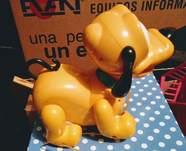 Pluto, arrastre con sonidos