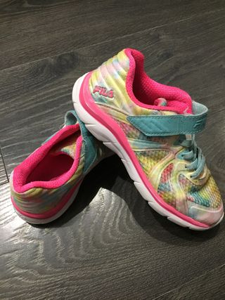 zapatillas fila niña rosa