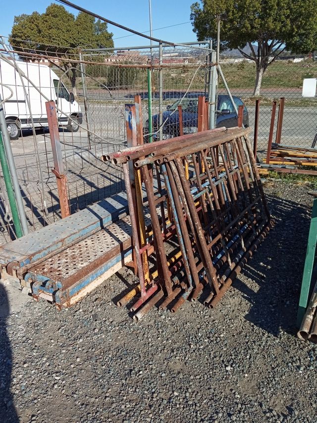 Andamios europeos de segunda mano en venta Andamios europeos de segunda mano en venta