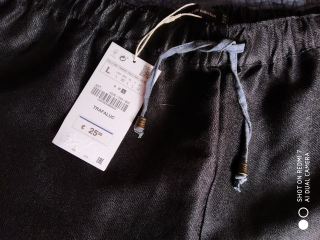 short Zara nuevo.con etiqueta.talla L