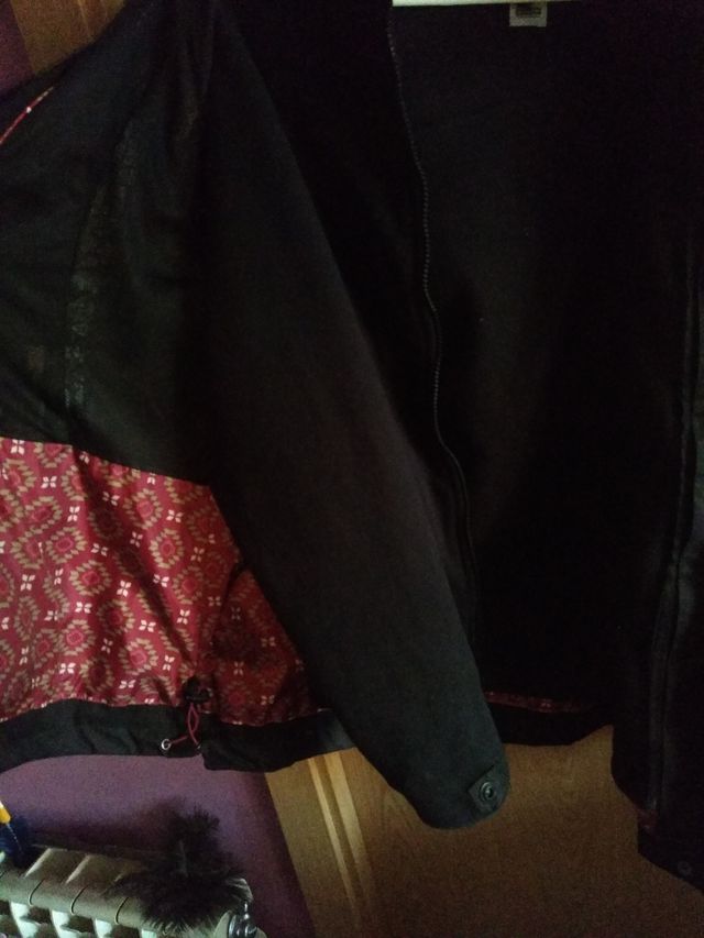 ABRIGO FORRO POLAR+CHUBASQUERO QUECHUA.60 E TIENDA