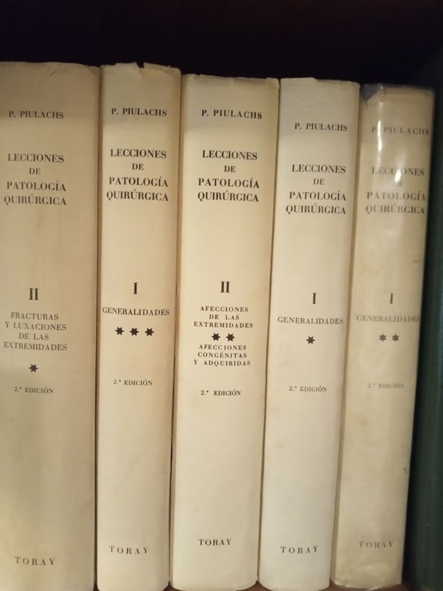 Libros antiguos de medicina usados