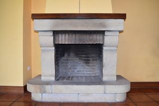 Chimenea de Piedra de segunda mano por 550 € en Santander en WALLAPOP