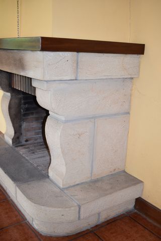 Chimenea de Piedra de segunda mano por 550 € en Santander en WALLAPOP
