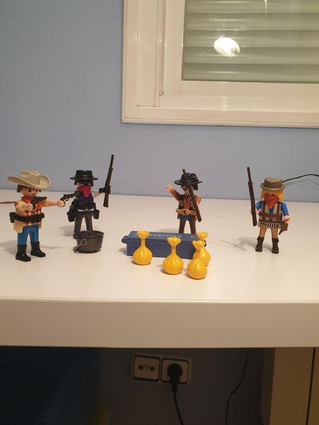 4 bandidos Oeste Playmobil