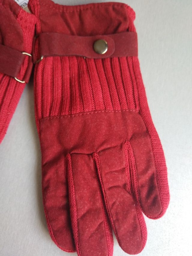 Guantes de mujer.