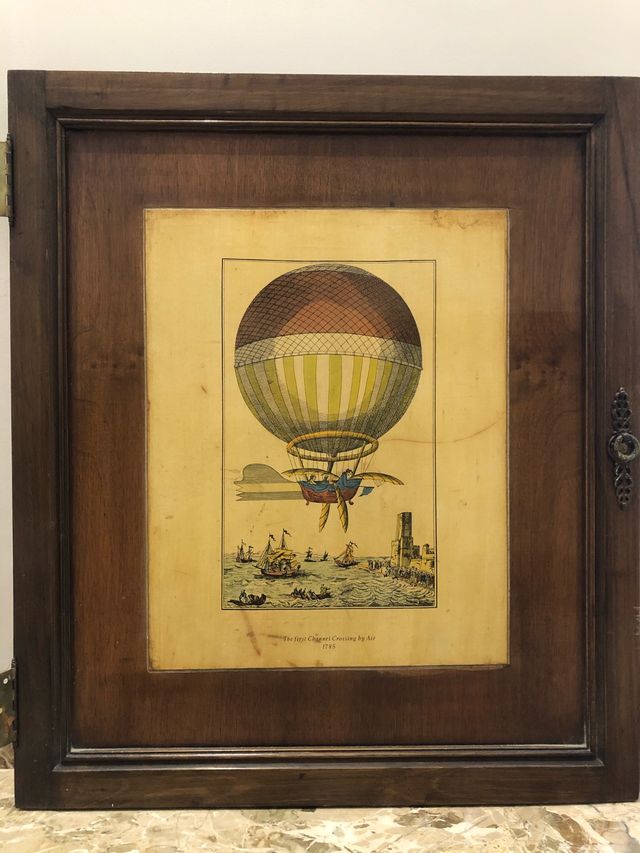 Puertas de madera maciza antiguas.