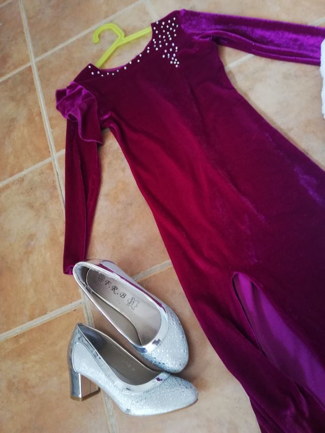 conjunto fiesta y disfraz niña