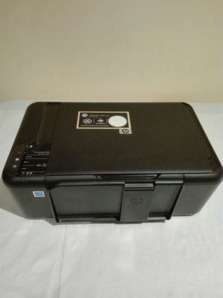 HP Impresora Deskjet F2400 All in one de segunda mano por 60 EUR en  Banyoles en WALLAPOP