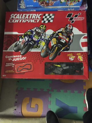 scalextric compact motogp