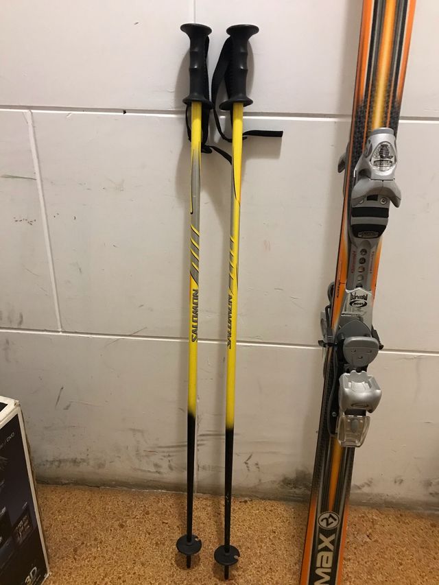 Esquís y bastones Dynastar