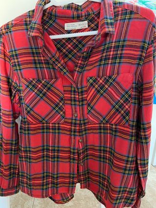 Camisa niña Zara girls talla 1112 años cm 152 de segunda Camisa de cuadros niña ZARA GIRLS de segunda mano por 5 € en