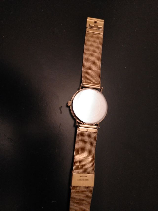 Reloj Olivier dorado