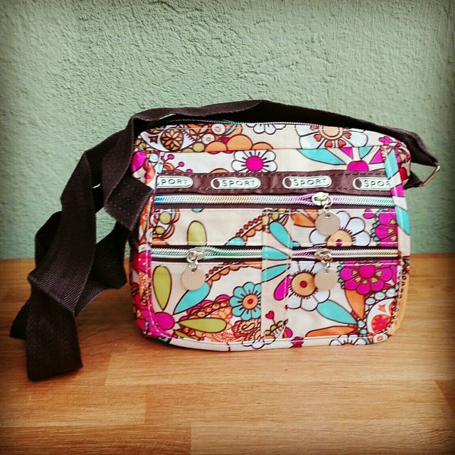 liquidación bolsos para niña 