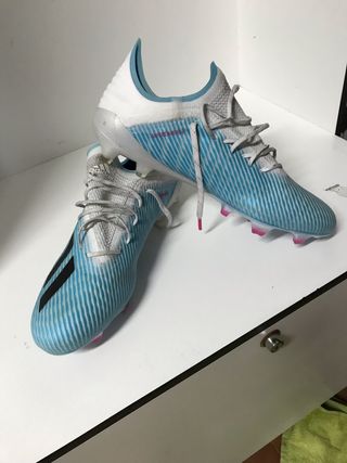 botas de futbol gama alta