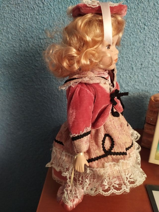 Muñeca de porcelana