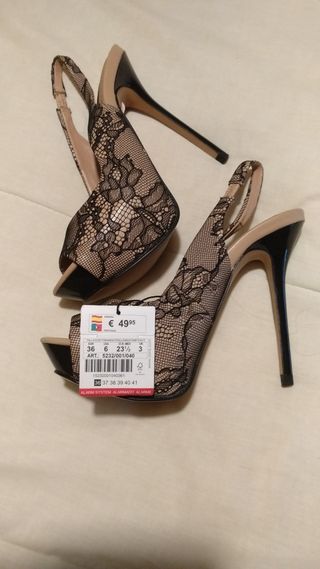 ZAPATO SEÑORA ZARA A ESTRENAR de segunda mano por 20 EUR en Algeciras en  WALLAPOP