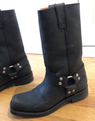 Botas biker MAYURA modelo Crazy Old de segunda mano por 150 EUR en Madrid  en WALLAPOP