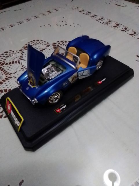 Coche de colección Shelby Cobra